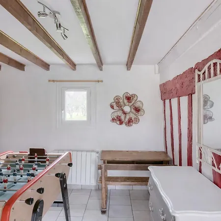 Maison à Avec Jacuzzi Pour 8 Pers. - Api-1-52-635 Jumièges