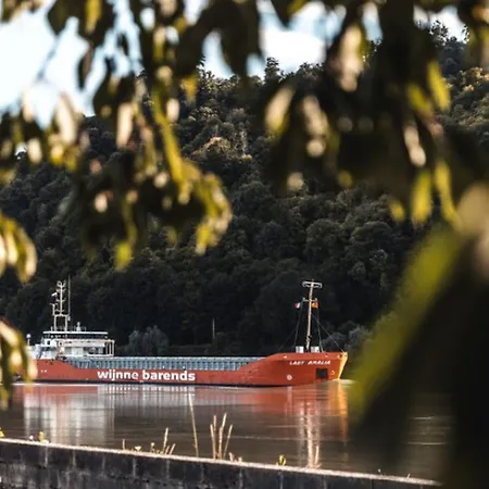 Camping Maison à Avec Jacuzzi Pour 8 Pers. - Api-1-52-635 *