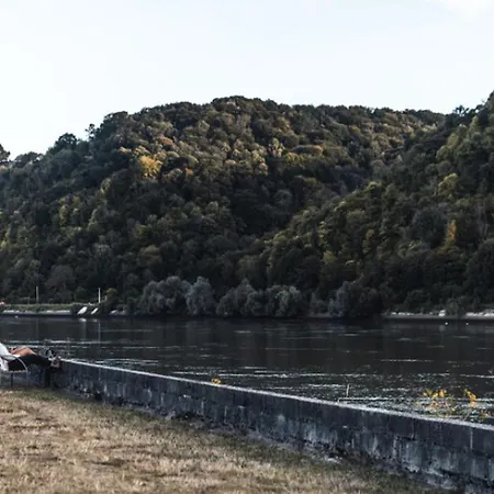 Maison A Avec Jacuzzi Pour 8 Pers. - Api-1-52-635 *