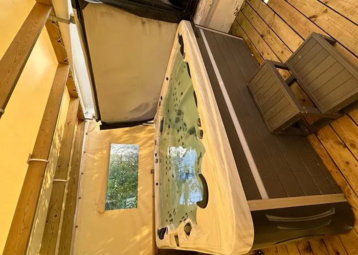 Maison A Avec Jacuzzi Pour 8 Pers. - Api-1-52-635 مكان تخييم *